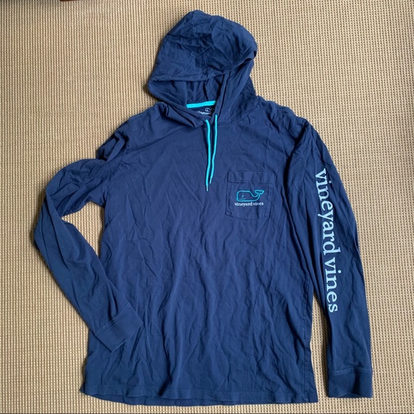 Vineyard Vines Burgee whale long sleeved pocket T - Picture 4 of 4